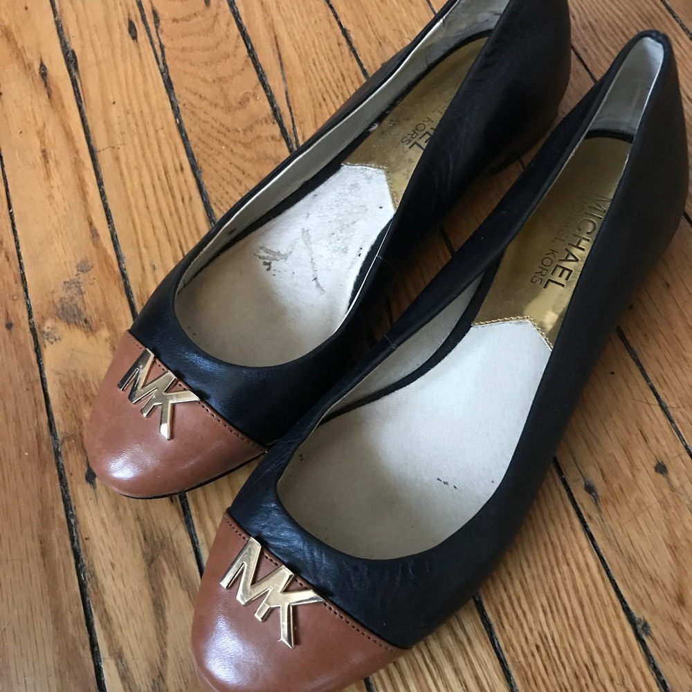 MK Michael Kors flats